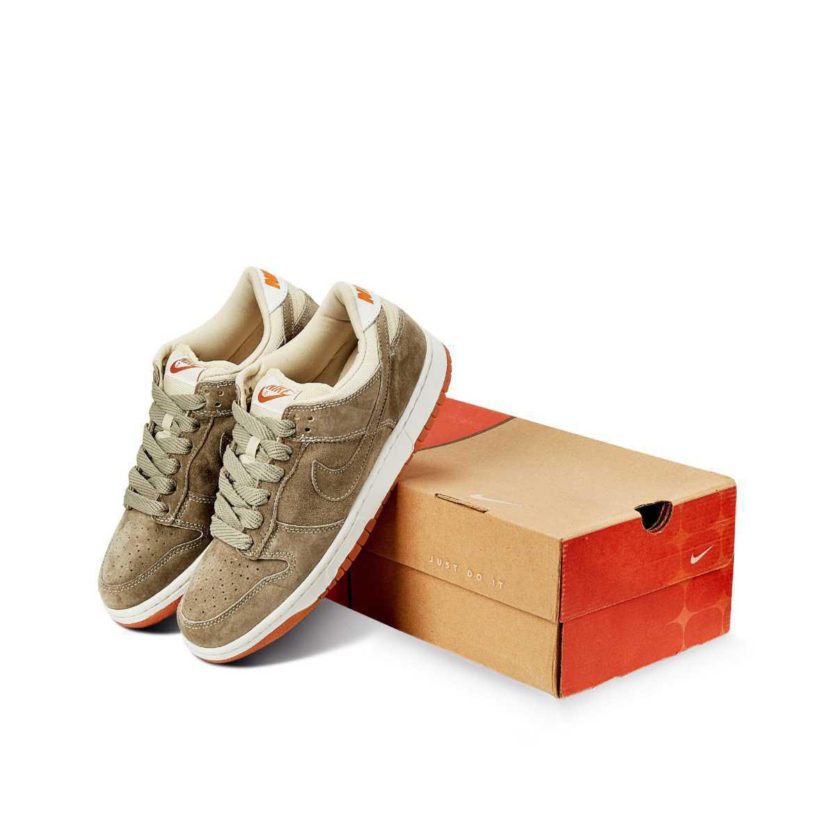 NIKE Dunk Low Pro B Putty  NIKE Dunk Low Pro B Putty