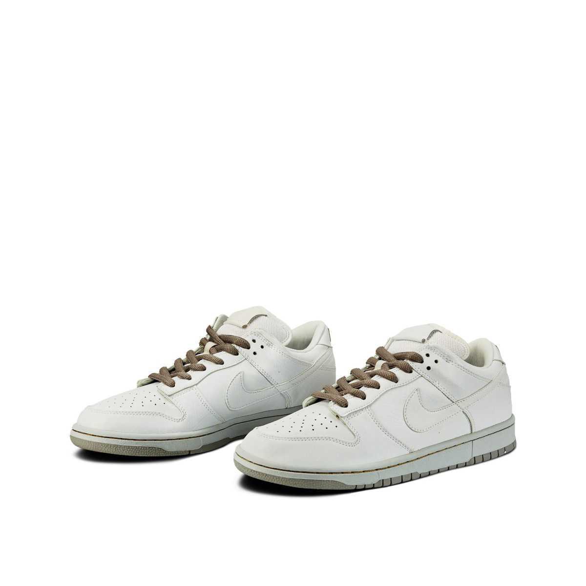 NIKE SB Dunk Low Medicom 4 NIKE SB Dunk Low Medicom 4