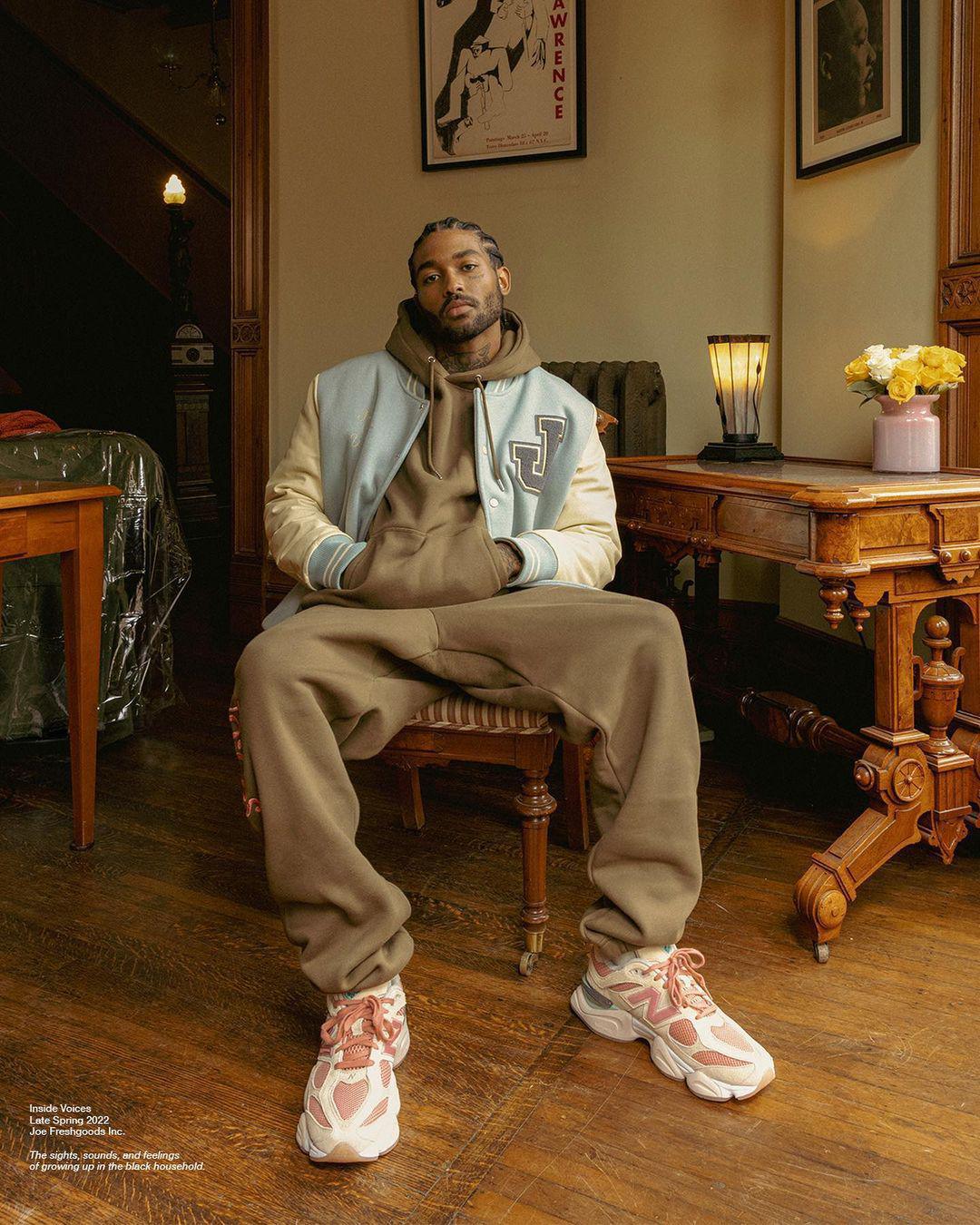 Joe Freshgoods donne un autre aperçu de sa collaboration avec New Balance 9060 "Inside Voices". Joe Freshgoods donne un autre aperçu de sa collaboration avec New Balance 9060 "Inside Voices".