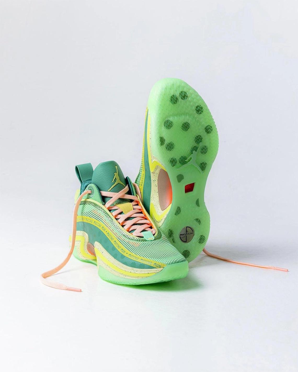 Koolmac, le photographe de confiance de Hoops, conçoit une Air Jordan 36 Low inspirée de Boba Tea. Koolmac, le photographe de confiance de Hoops, conçoit une Air Jordan 36 Low inspirée de Boba Tea.