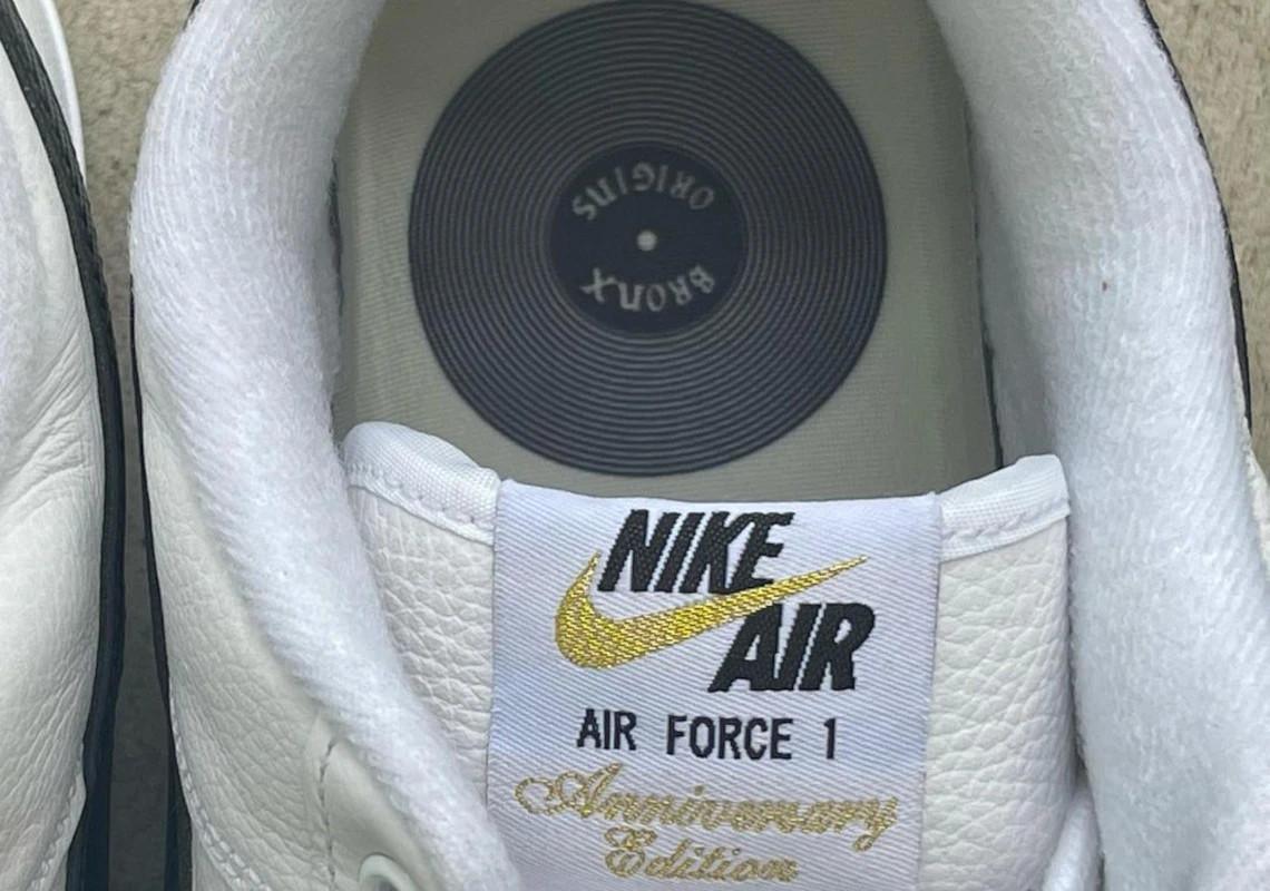 Le 40e anniversaire de la Nike Air Force 1 se poursuit avec la version "Bronx Origins".