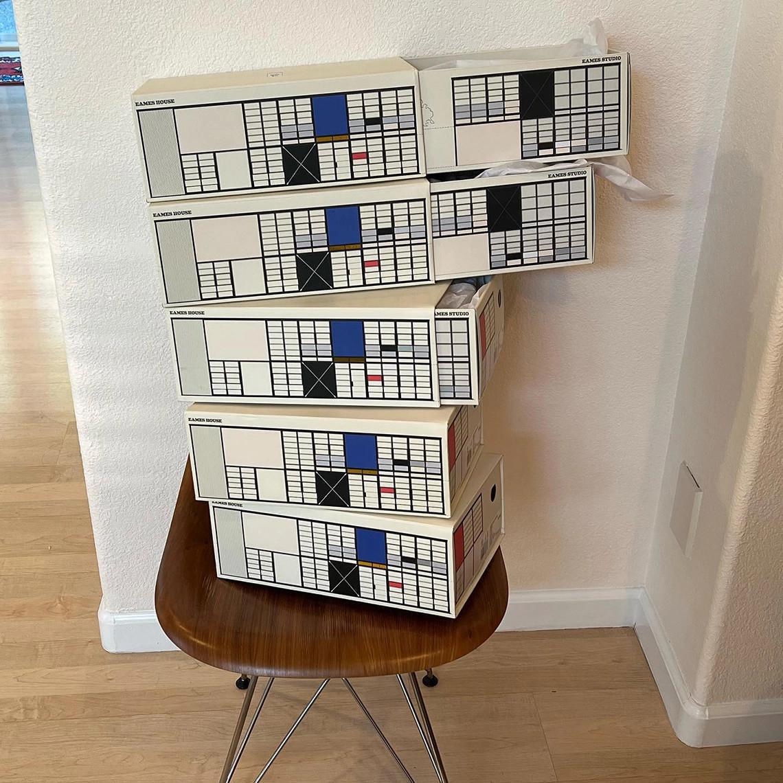 Le bureau Eames et Reebok adoptent le cuir classique pour leur deuxième collection collaborative Le bureau Eames et Reebok adoptent le cuir classique pour leur deuxième collection collaborative