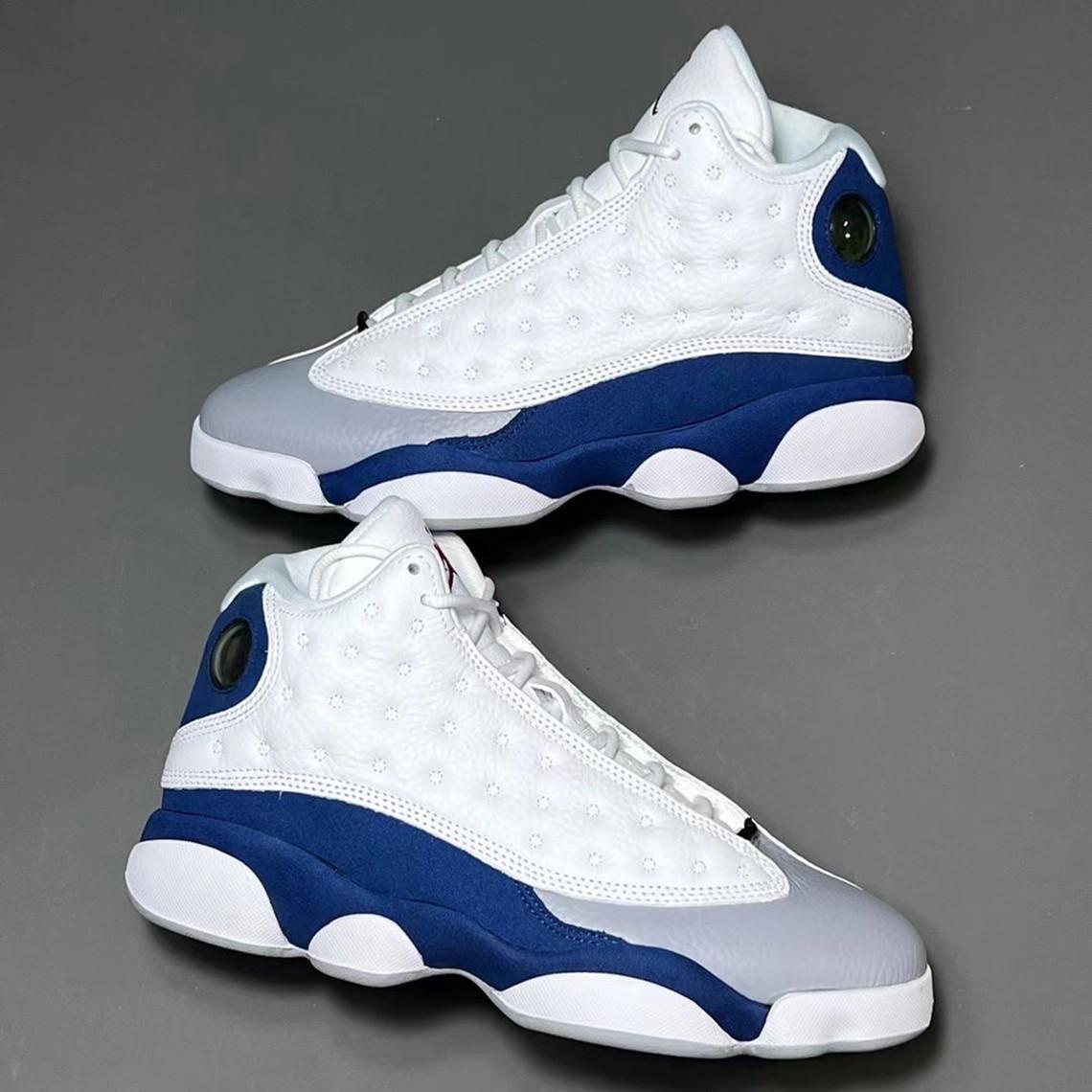 L'Air Jordan 13 "French Blue" est prévue pour le 20 août. L'Air Jordan 13 "French Blue" est prévue pour le 20 août.