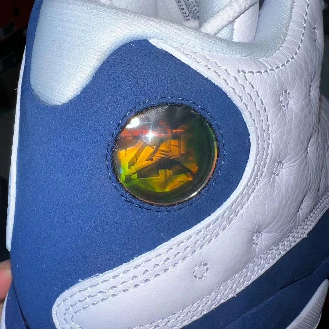 L'Air Jordan 13 "French Blue" est prévue pour le 20 août. L'Air Jordan 13 "French Blue" est prévue pour le 20 août.