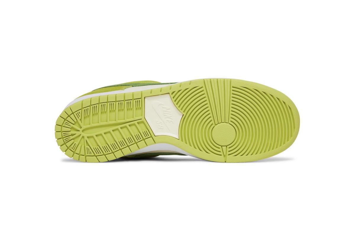 NIKE SB Dunk Low Fruity Pack Green Apple NIKE SB Dunk Low Fruity Pack Green Apple
