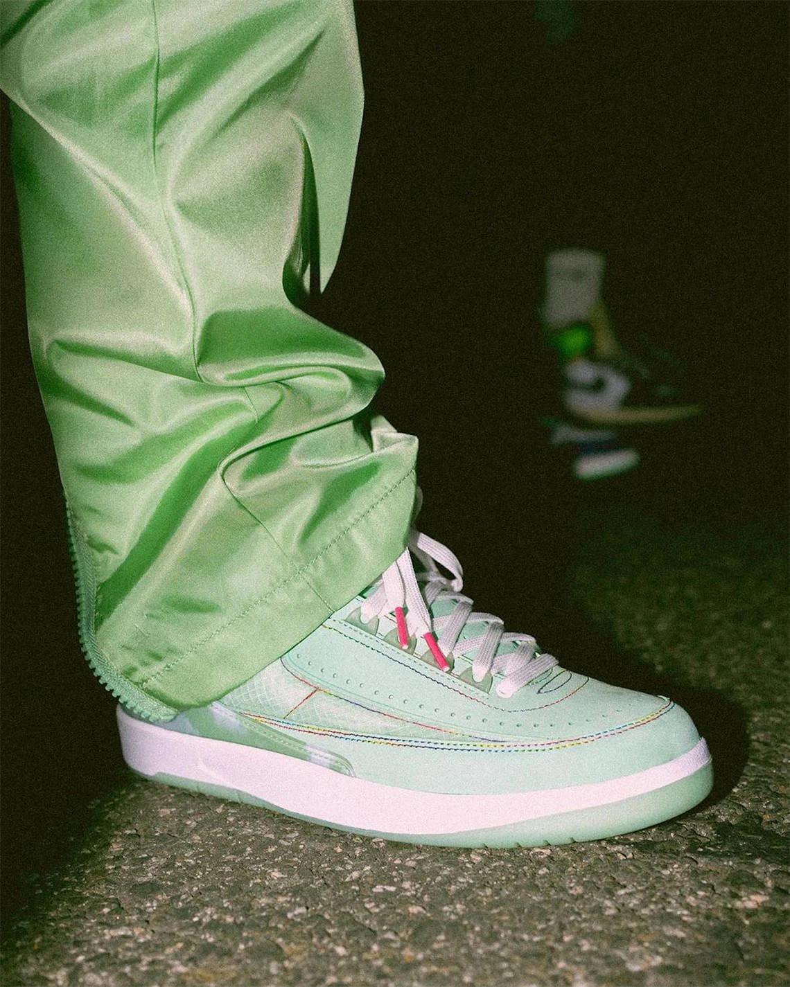 L'Air Jordan 2 de J Balvin apparaît en vert F&F