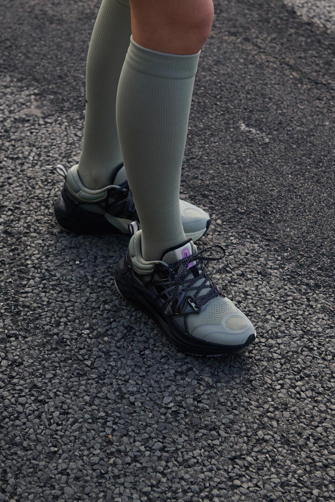 Soulland et Li-Ning habillent le Shadow And Furious Rider 6 dans de nouvelles couleurs