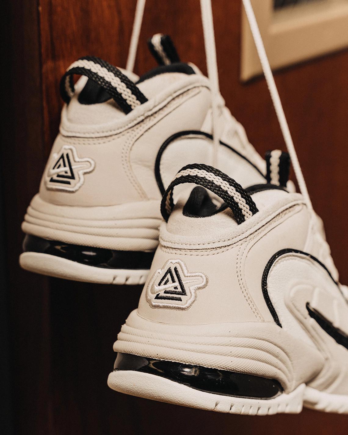 Social Status annonce la date de sortie de la Nike Air Max Penny 1 "Recess". Social Status annonce la date de sortie de la Nike Air Max Penny 1 "Recess".