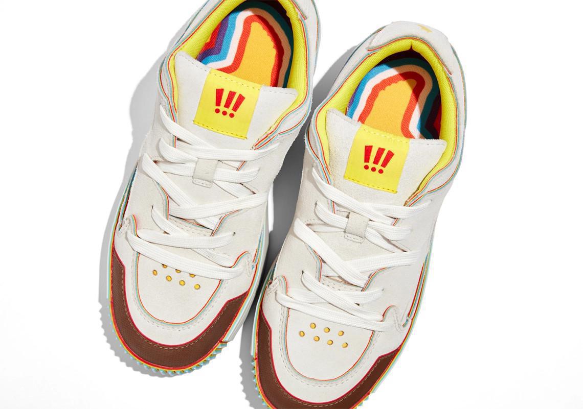 De nombreuses couches colorées composent le MSCHF Gobstomper "Jimmy Fallon Edition". De nombreuses couches colorées composent le MSCHF Gobstomper "Jimmy Fallon Edition".