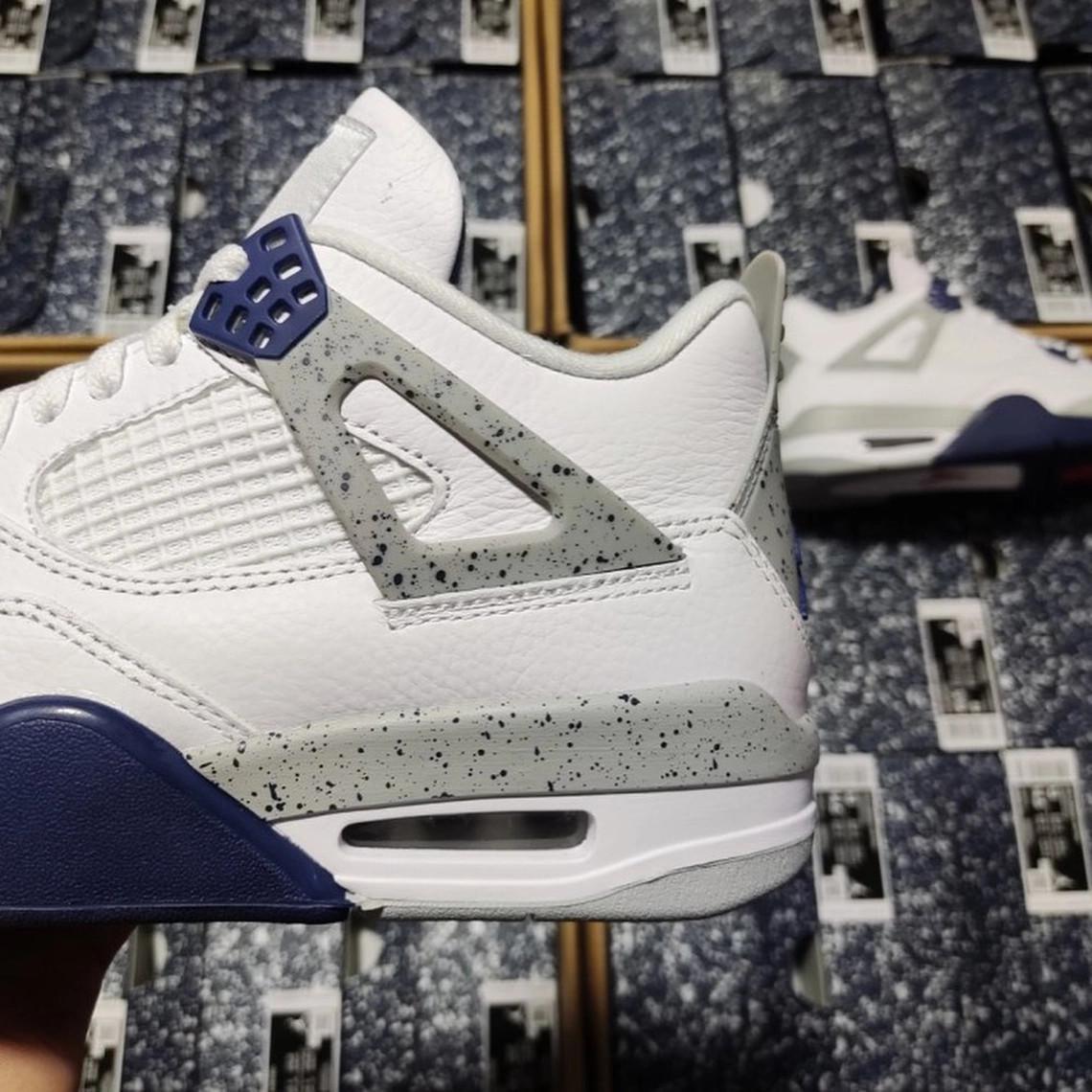 Premier aperçu de l'Air Jordan 4 "White Navy". Premier aperçu de l'Air Jordan 4 "White Navy".