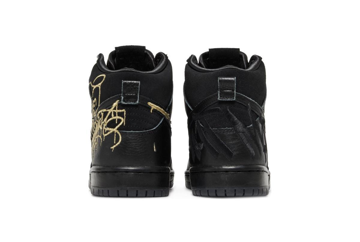NIKE SB Dunk High x FAUST Black Gold NIKE SB Dunk High x FAUST Black Gold
