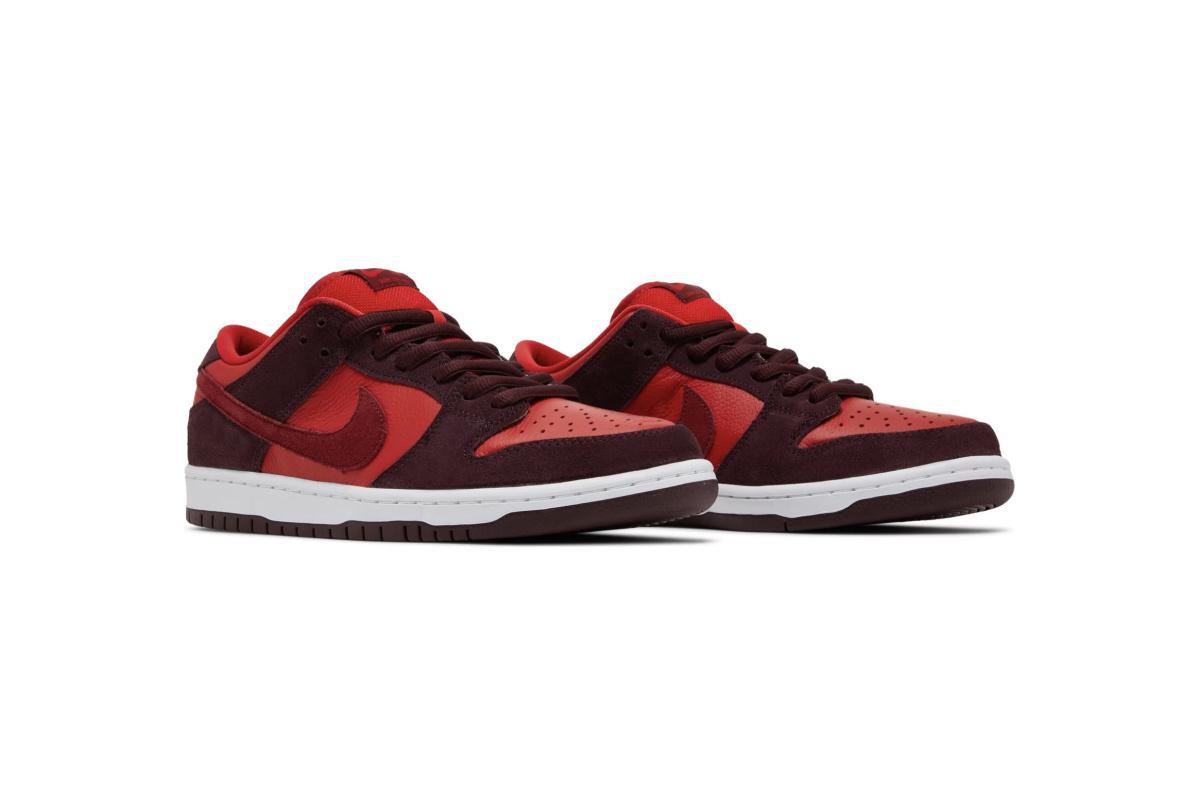 NIKE SB Dunk Low Fruity Pack Cherry