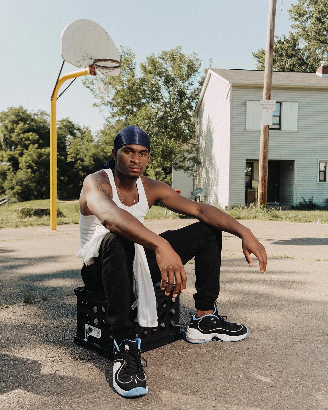 Social Status poursuit son histoire estivale avec la Nike Air Max Penny 2″ Playground". Social Status poursuit son histoire estivale avec la Nike Air Max Penny 2″ Playground".