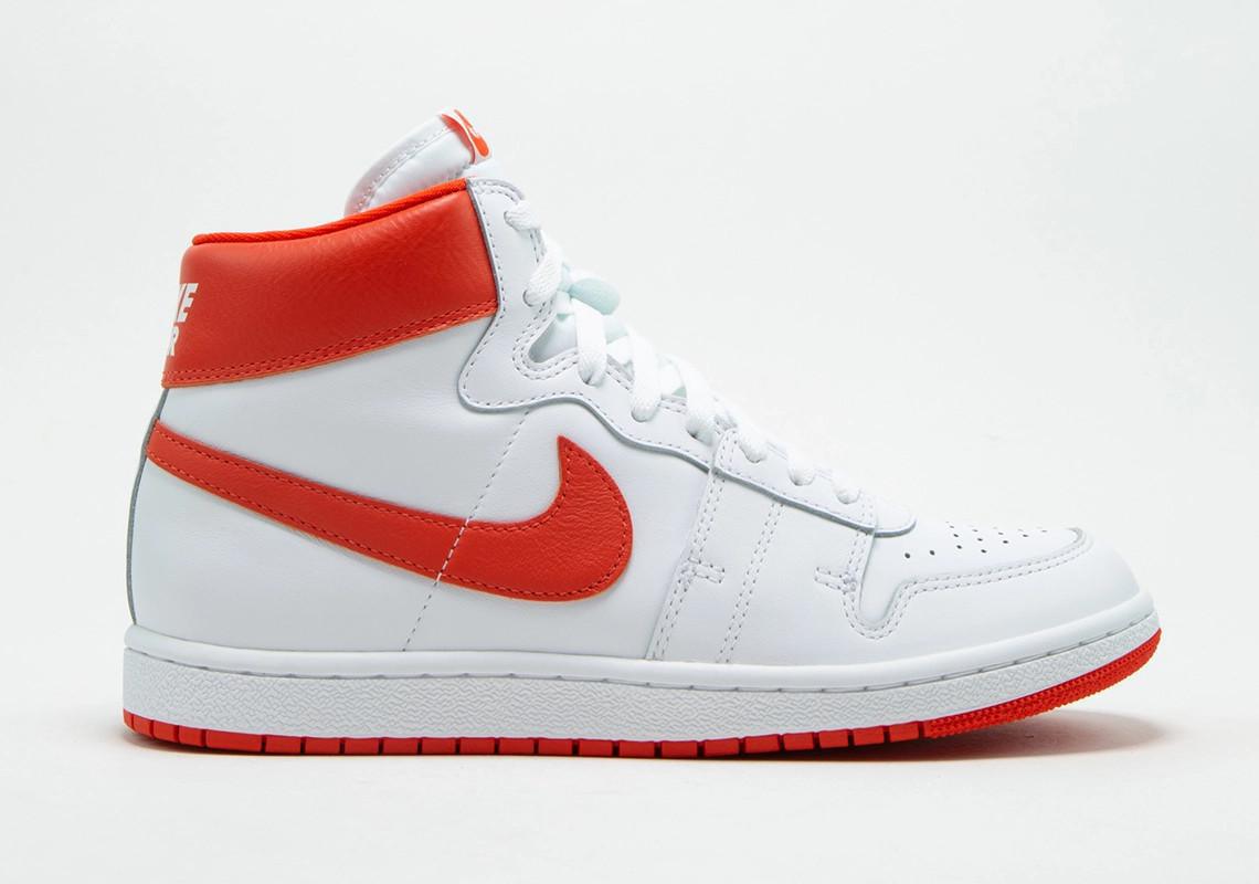 La Nike Air Ship SP "Team Orange" en exclusivité dans un magasin européen La Nike Air Ship SP "Team Orange" en exclusivité dans un magasin européen