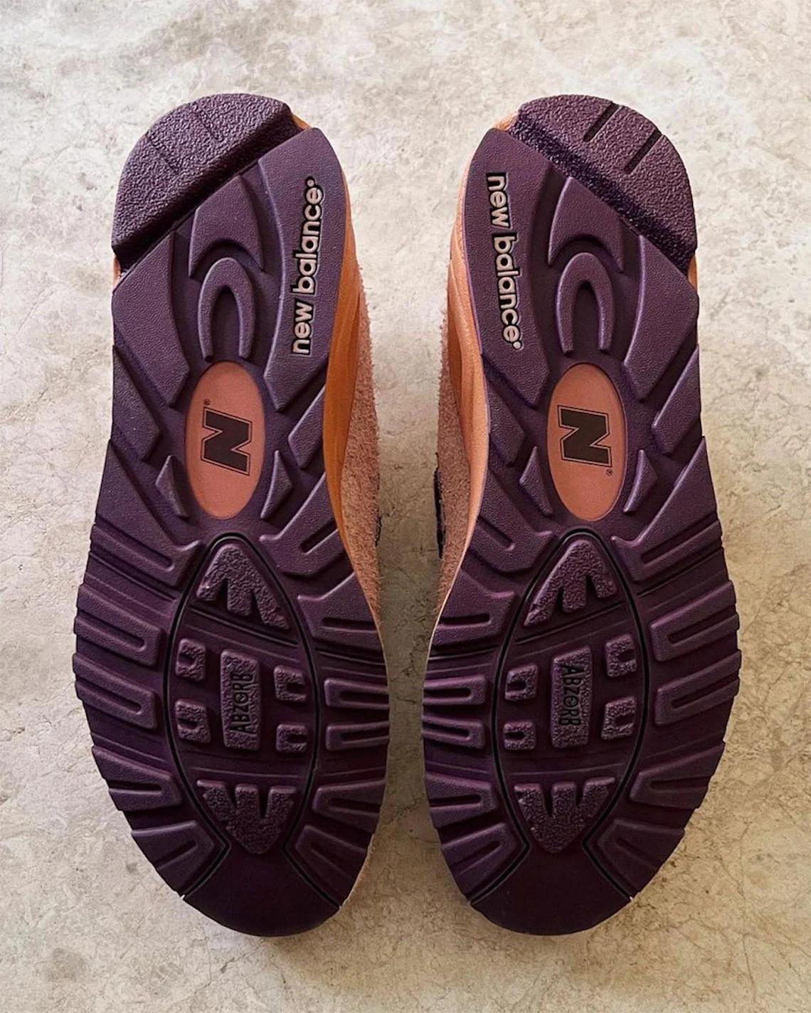 Aperçu détaillé de la collaboration de Salehe Bembury avec New Balance 990v2 Aperçu détaillé de la collaboration de Salehe Bembury avec New Balance 990v2