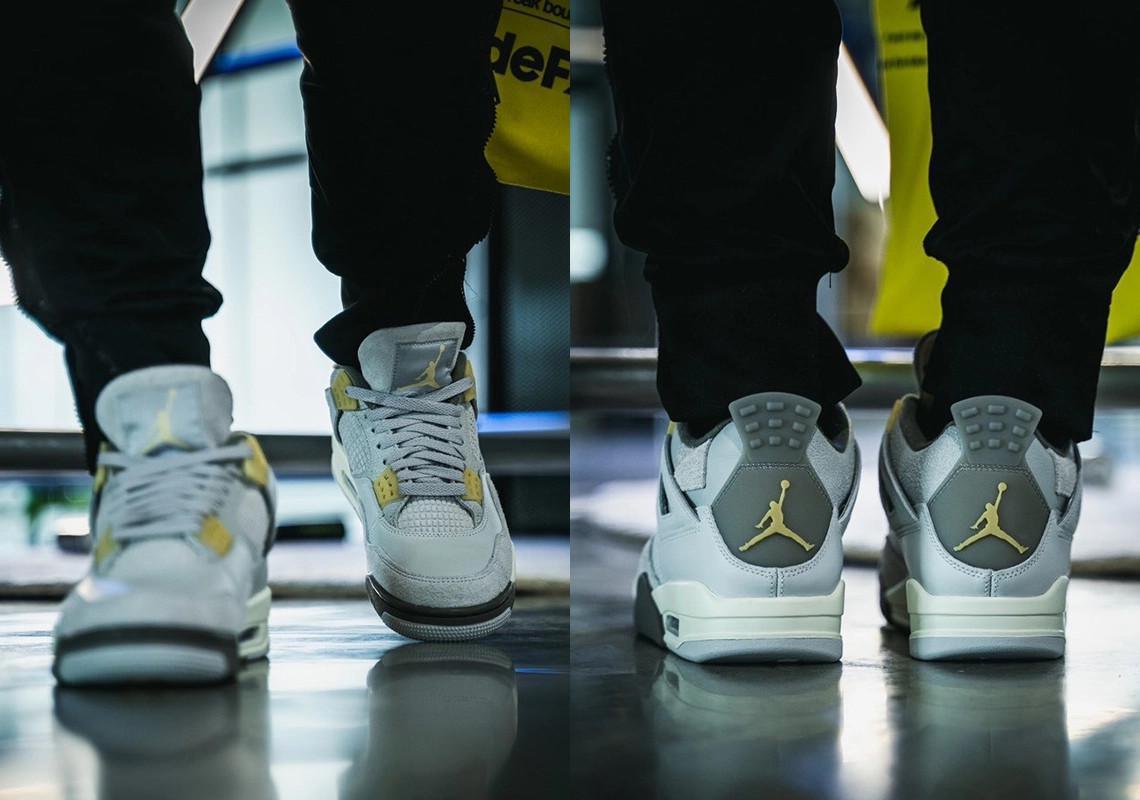 Vue détaillée de l'Air Jordan 4 Craft SE "Photon Dust". Vue détaillée de l'Air Jordan 4 Craft SE "Photon Dust".