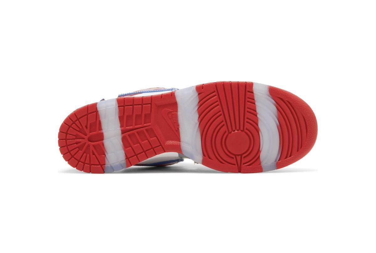 NIKE SB Dunk Low Sandy Bodecker NIKE SB Dunk Low Sandy Bodecker