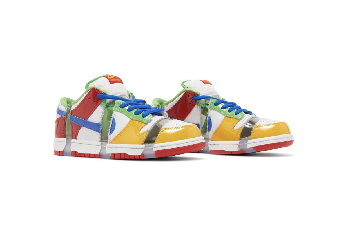 NIKE SB Dunk Low Sandy Bodecker NIKE SB Dunk Low Sandy Bodecker