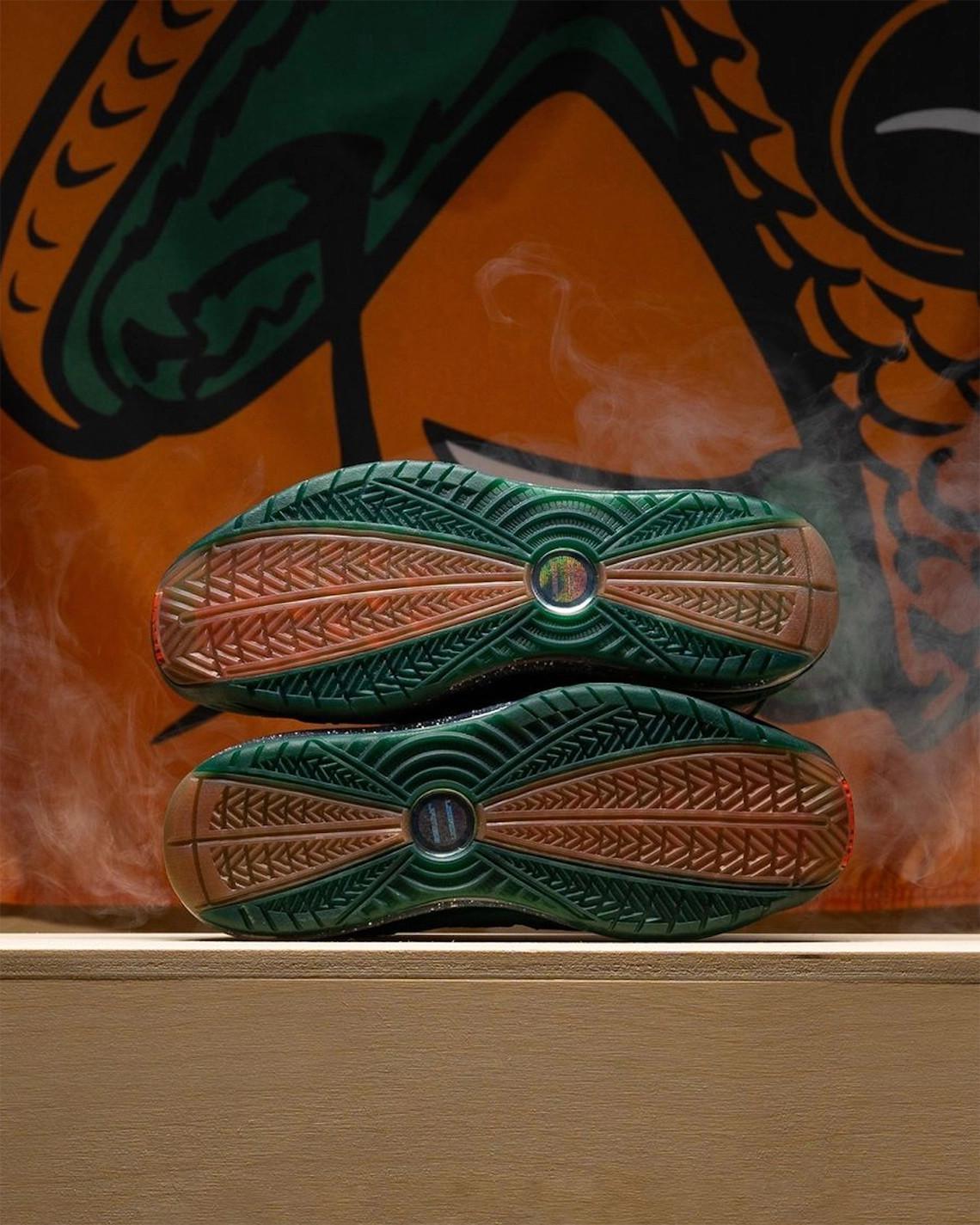 La FAMU reçoit une Nike LeBron 7 "Gorge Green". La FAMU reçoit une Nike LeBron 7 "Gorge Green".
