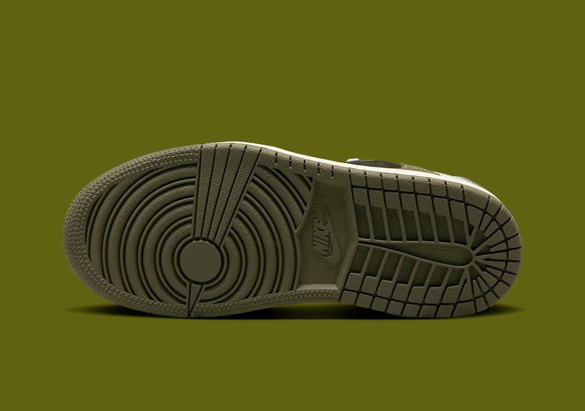 Images officielles du Travis Scott x Air Jordan 1 Low OG "Olive" (PS/TD) Images officielles du Travis Scott x Air Jordan 1 Low OG "Olive" (PS/TD)