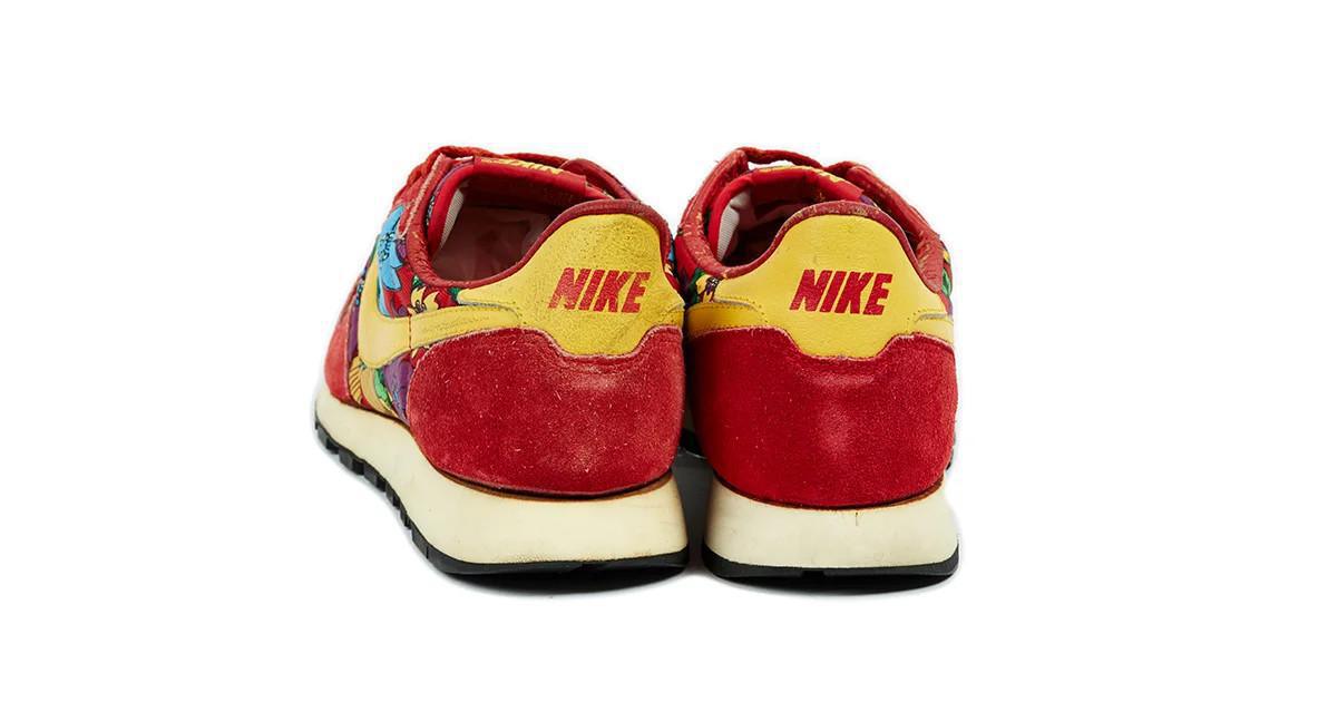 NIKE Aloha NIKE Aloha