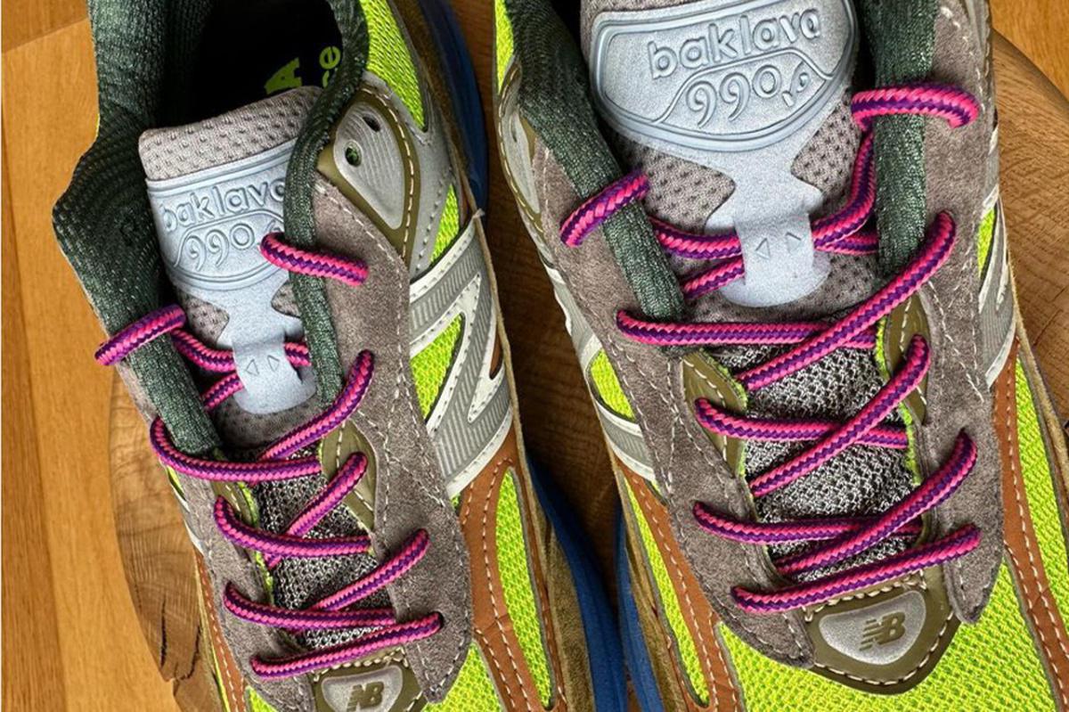 Regardez de plus près la nouvelle New Balance 990v6 d'Action Bronson. Regardez de plus près la nouvelle New Balance 990v6 d'Action Bronson.