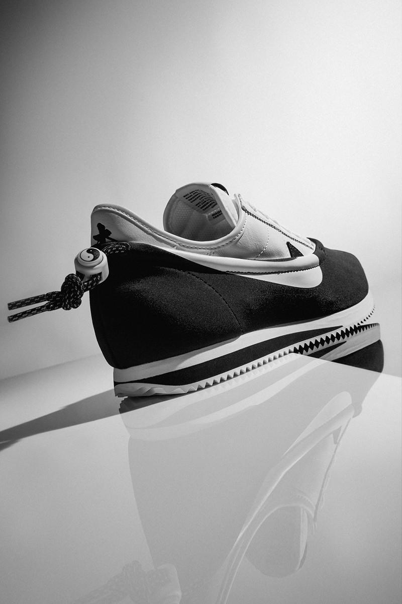 La philosophie du Yin-Yang inspire le CLOT x Nike "CLOTEZ" "noir/blanc". La philosophie du Yin-Yang inspire le CLOT x Nike "CLOTEZ" "noir/blanc".