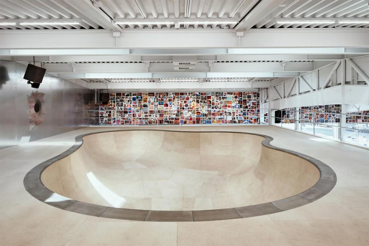 Un aperçu du nouveau magasin Supreme à Los Angeles Un aperçu du nouveau magasin Supreme à Los Angeles