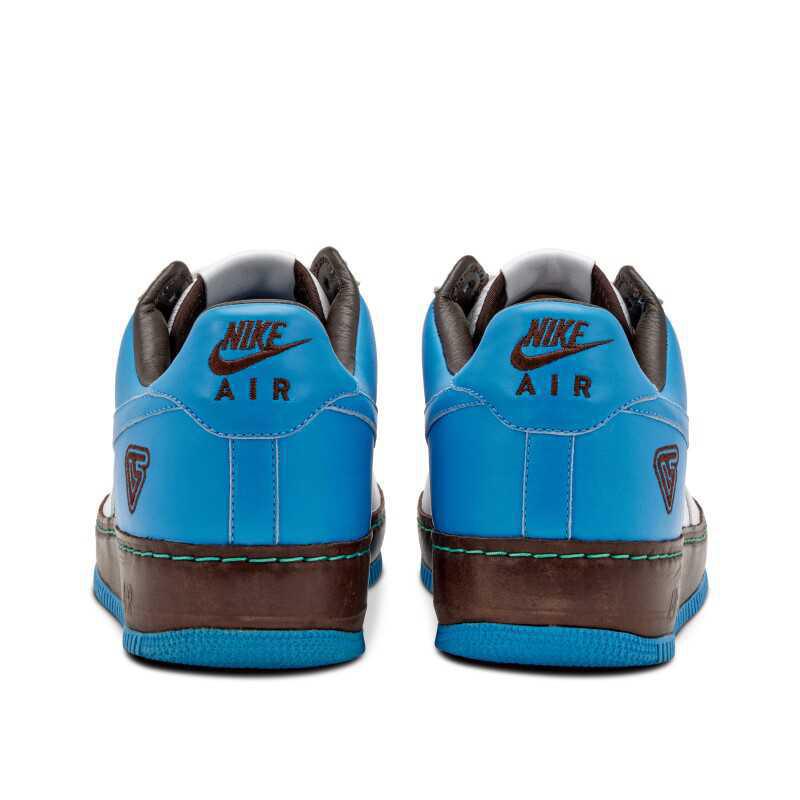 NIKE Air Force 1 Vince Carter Sample PE NIKE Air Force 1 Vince Carter Sample PE