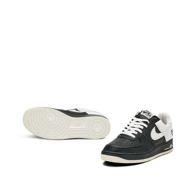 NIKE Air Force 1 Vince Carter Sample PE NIKE Air Force 1 Vince Carter Sample PE