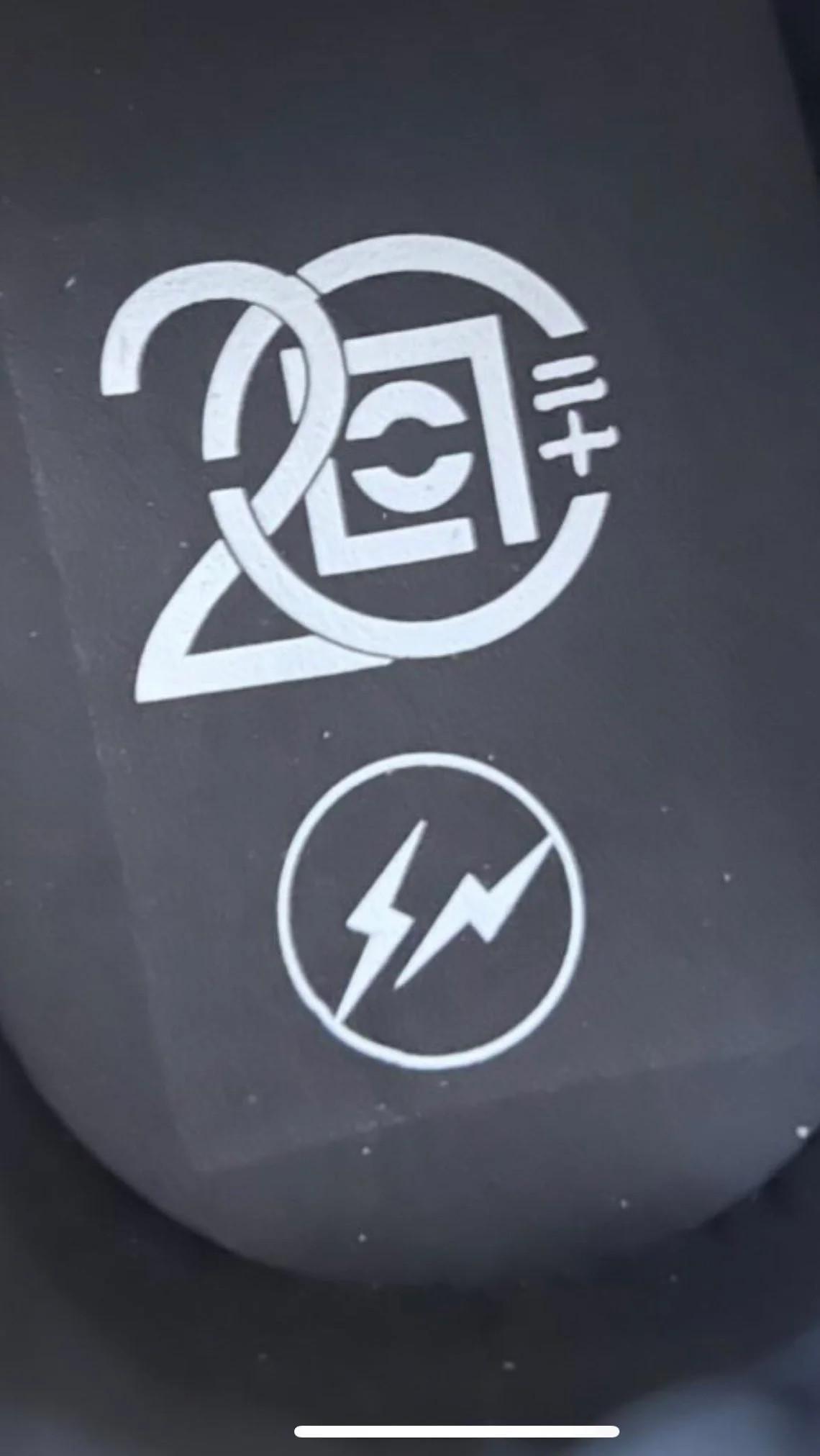 Fragment design et CLOT auraient une Nike Dunk Low en cours de réalisation. Fragment design et CLOT auraient une Nike Dunk Low en cours de réalisation.