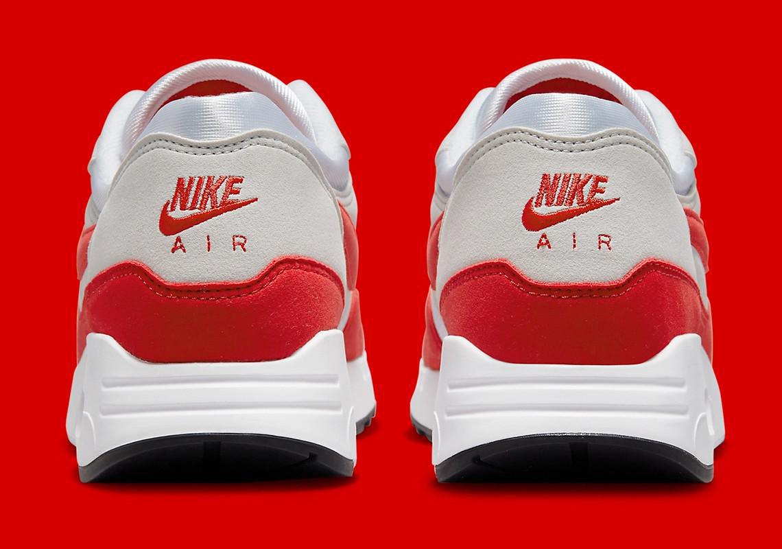 Images officielles de la Nike Air Max 1 '86 " Big Bubble ". Images officielles de la Nike Air Max 1 '86 " Big Bubble ".