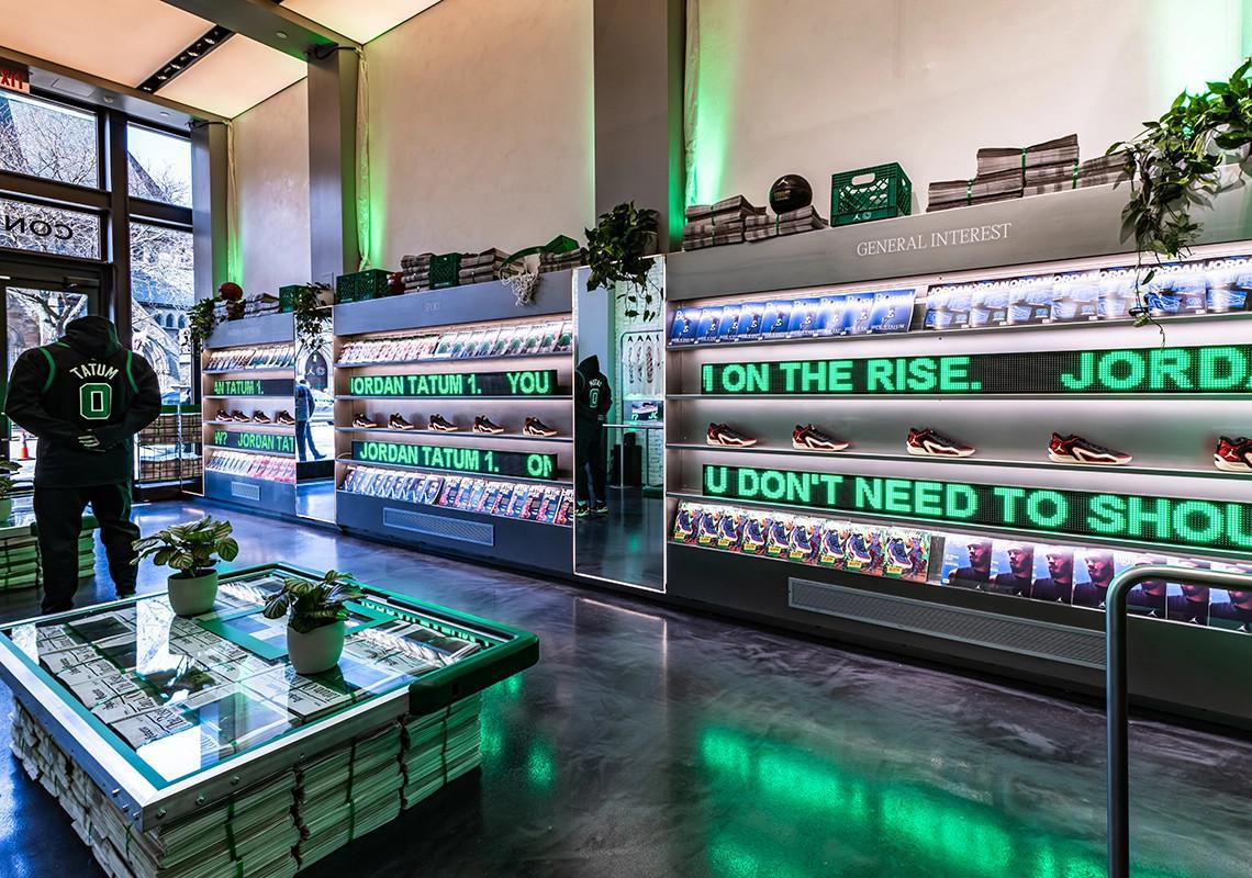 Concepts transforme le magasin de Boston pour le lancement anticipé de la Jordan Tatum 1 "Zoo" Concepts transforme le magasin de Boston pour le lancement anticipé de la Jordan Tatum 1 "Zoo"