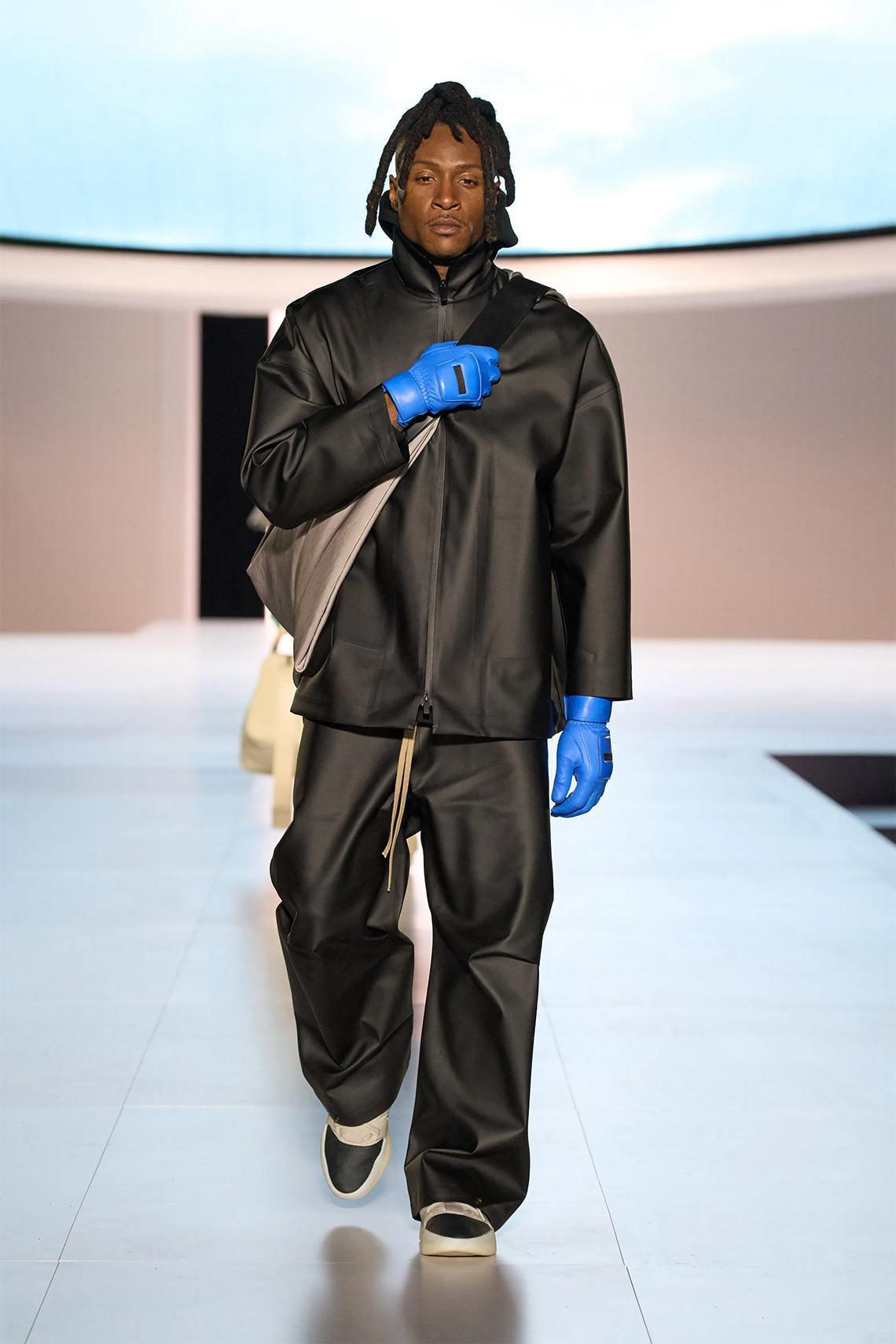 Fear Of God dévoile sa prochaine collaboration avec adidas au Hollywood Bowl Fear Of God dévoile sa prochaine collaboration avec adidas au Hollywood Bowl