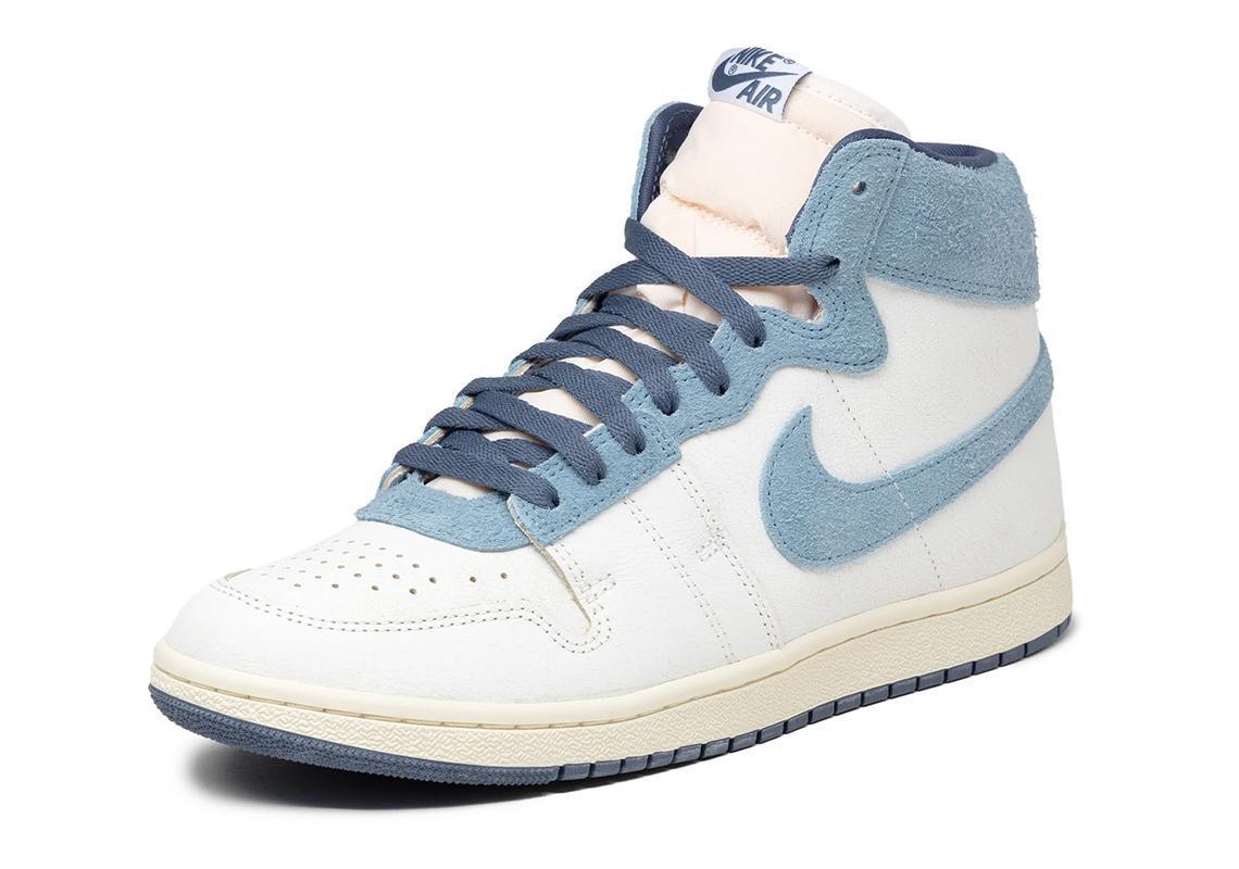 La Nike Air Ship "Every Game", inspirée des Lucky Shorts de Michael Jordan, sortira le 10 mai.