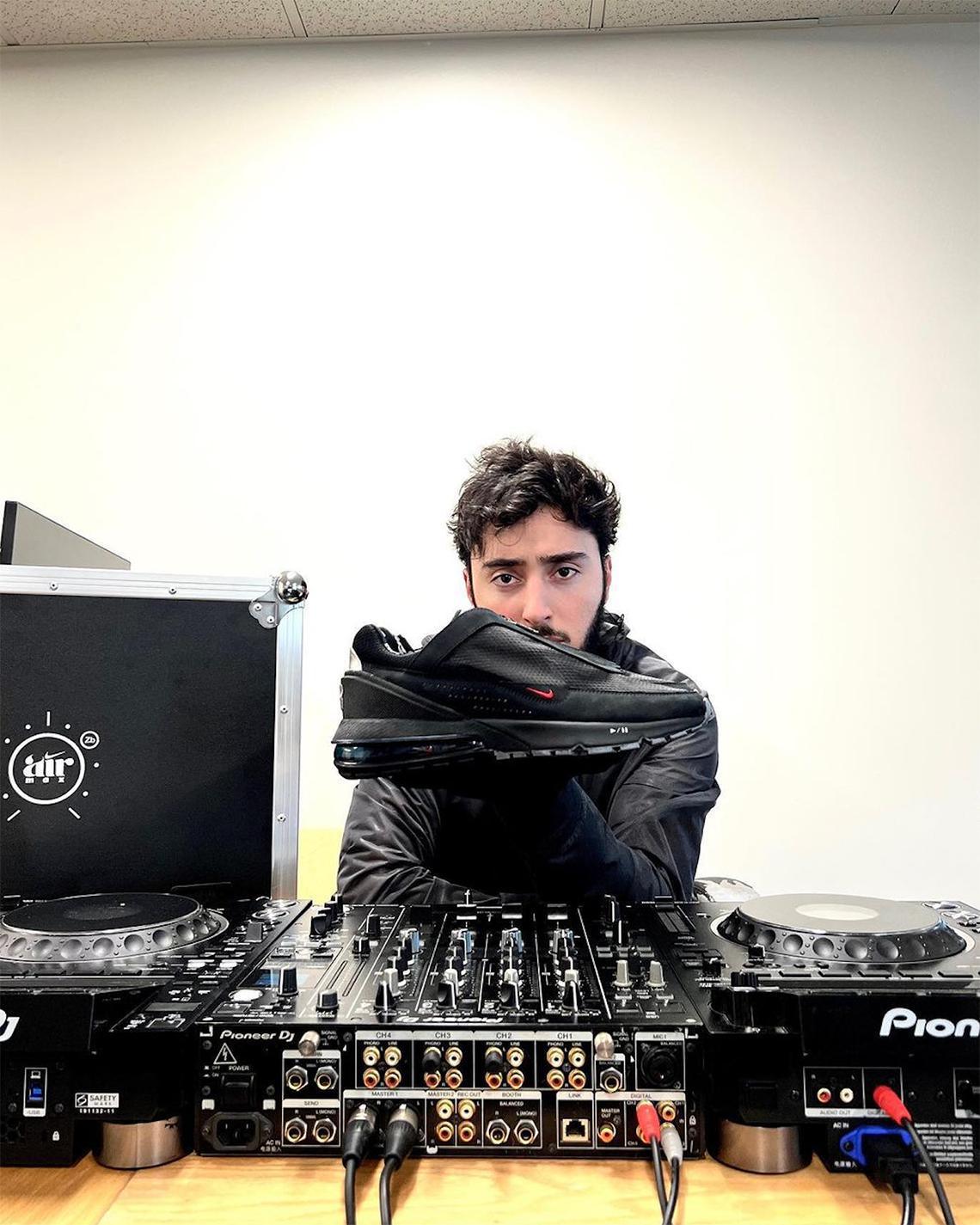 Zack Bia présente sa prochaine collaboration avec Nike Air Max Pulse Zack Bia présente sa prochaine collaboration avec Nike Air Max Pulse