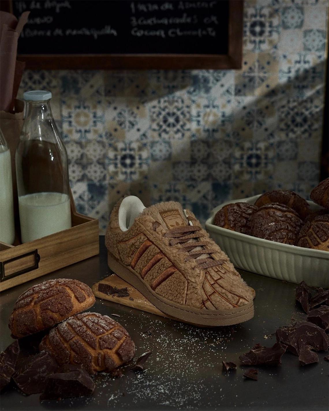 La Superstar adidas "Conchas" est un hommage ludique au Pan Dulce mexicain La Superstar adidas "Conchas" est un hommage ludique au Pan Dulce mexicain