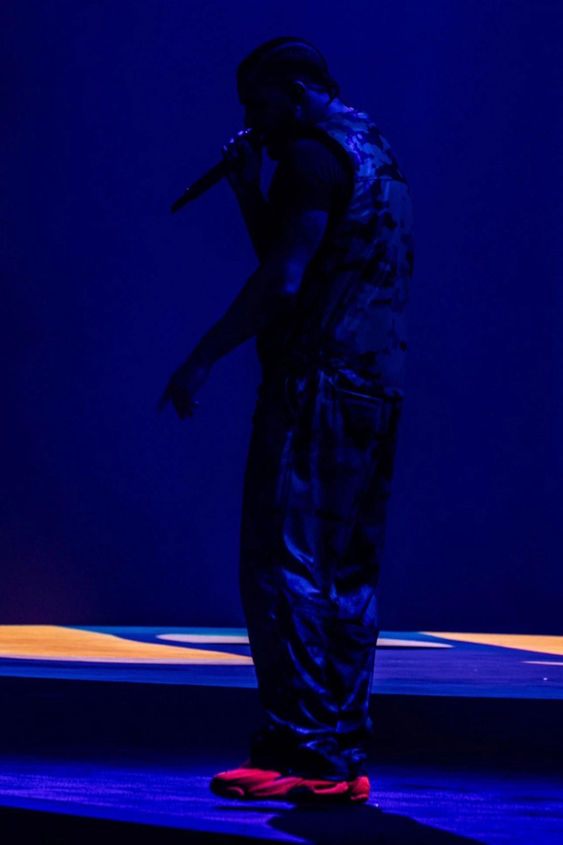 Drake présente la Nike NOCTA Hot Step 2 lors de la tournée It's All A Blur