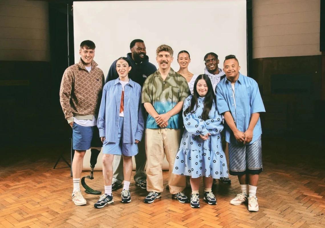 END. Et adidas fait de l'inclusivité avec le duo Torsion Super "Equals". END. Et adidas fait de l'inclusivité avec le duo Torsion Super "Equals".