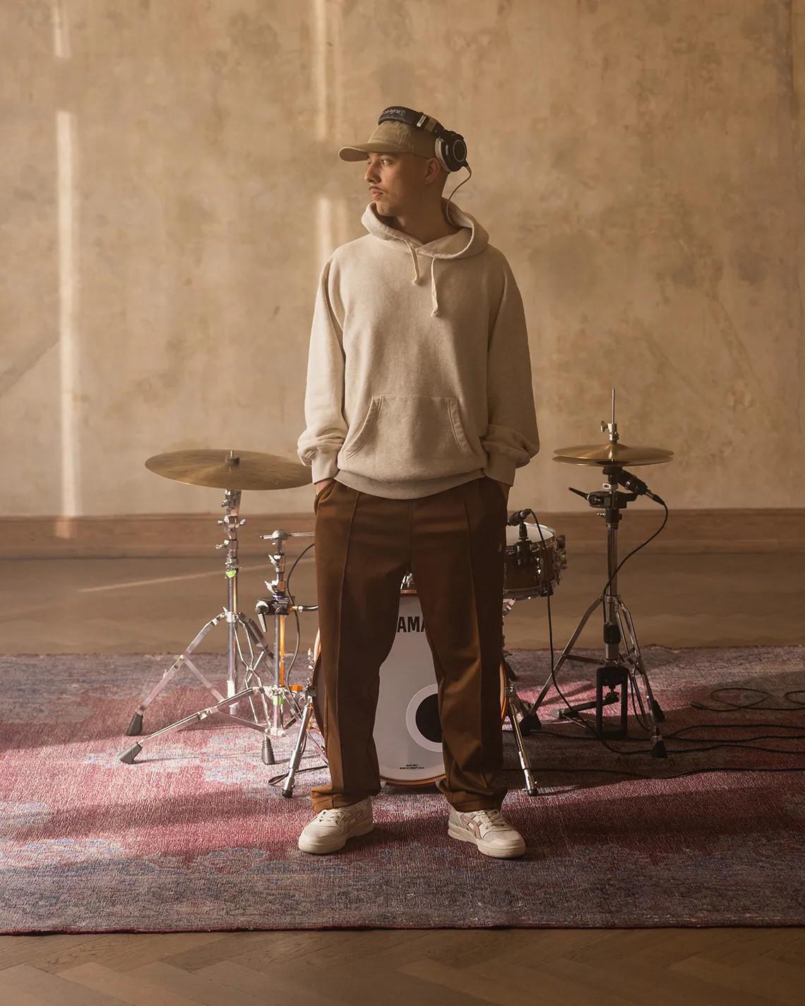 Asphaltgold produit une interprétation "impromptue" de la ASICS EX89 Asphaltgold produit une interprétation "impromptue" de la ASICS EX89