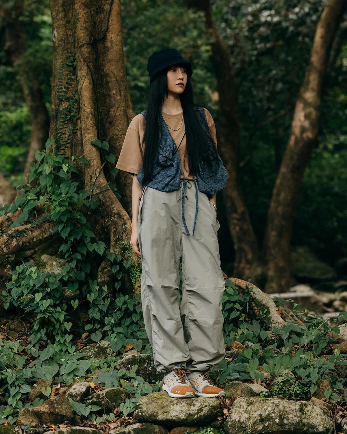 COSTS x ASICS représente une liane de litchi sur la Gel-Lyte III d'ASICS COSTS x ASICS représente une liane de litchi sur la Gel-Lyte III d'ASICS