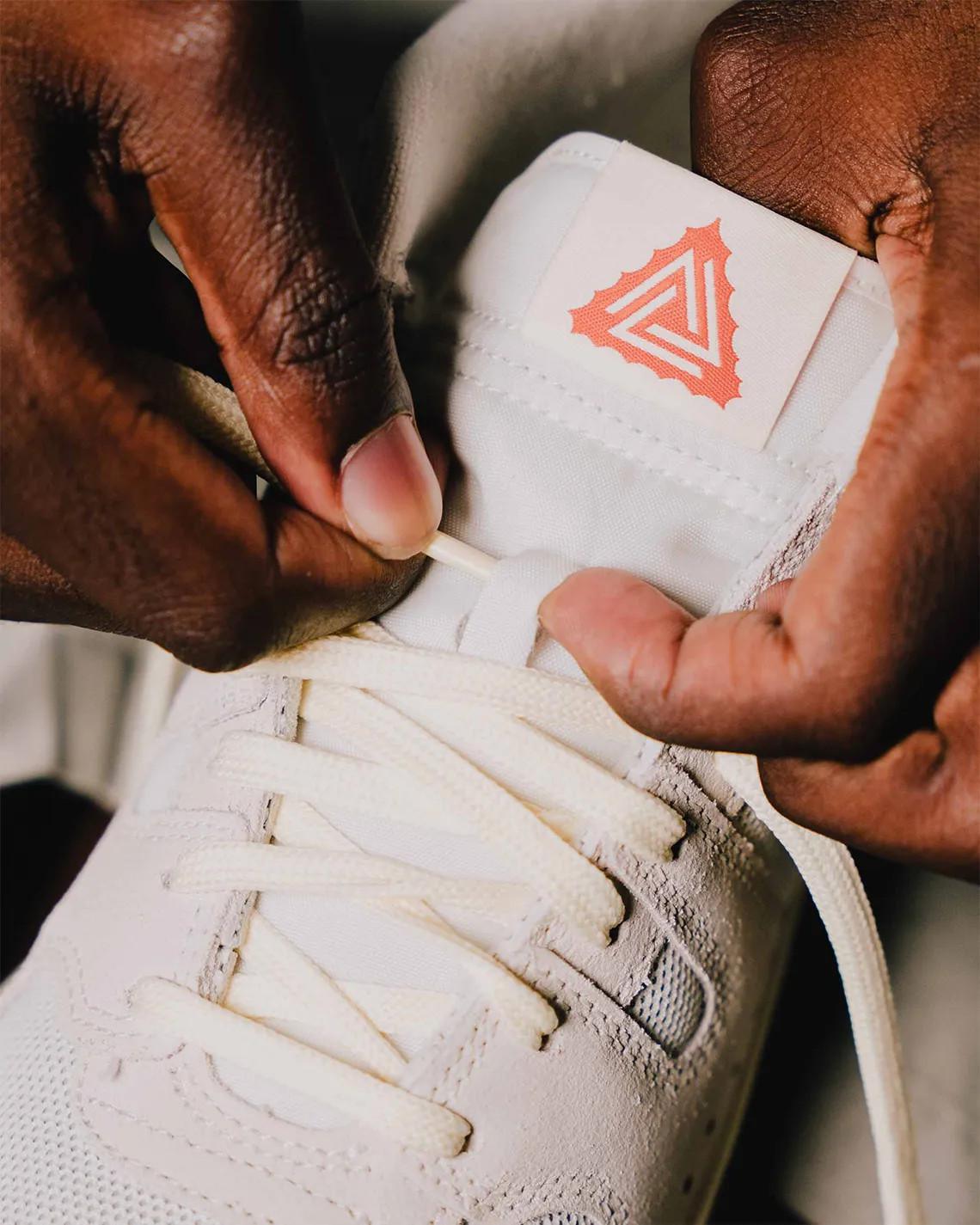 The Social Status x Nike Mac Attack "Social Currency" sortira le 25 août The Social Status x Nike Mac Attack "Social Currency" sortira le 25 août