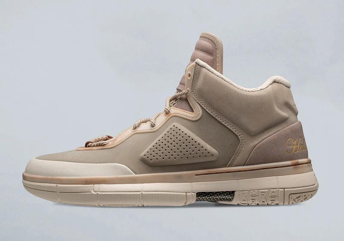 La Li-Ning Way de Wade 1 rend hommage à l'intronisation de Dwyane Wade au Hall of Fame La Li-Ning Way de Wade 1 rend hommage à l'intronisation de Dwyane Wade au Hall of Fame