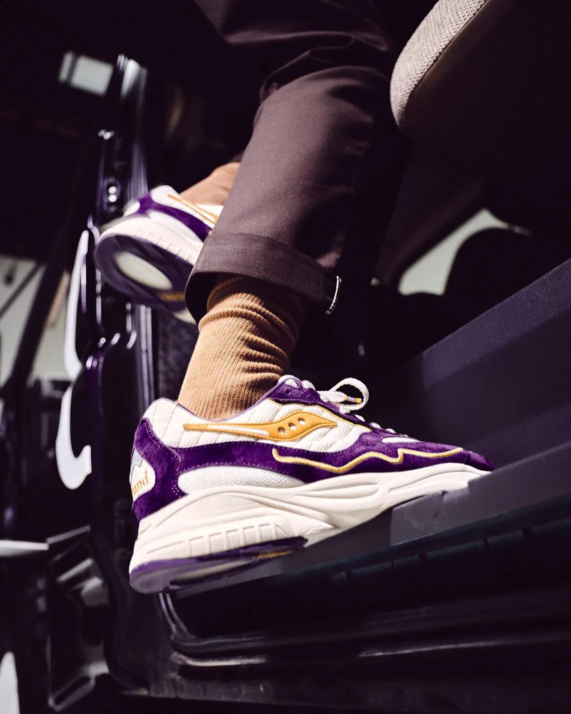 La Claima x Saucony 3D Grid Hurricane "Claim A Seat" est bien plus qu'une simple chaussure.
