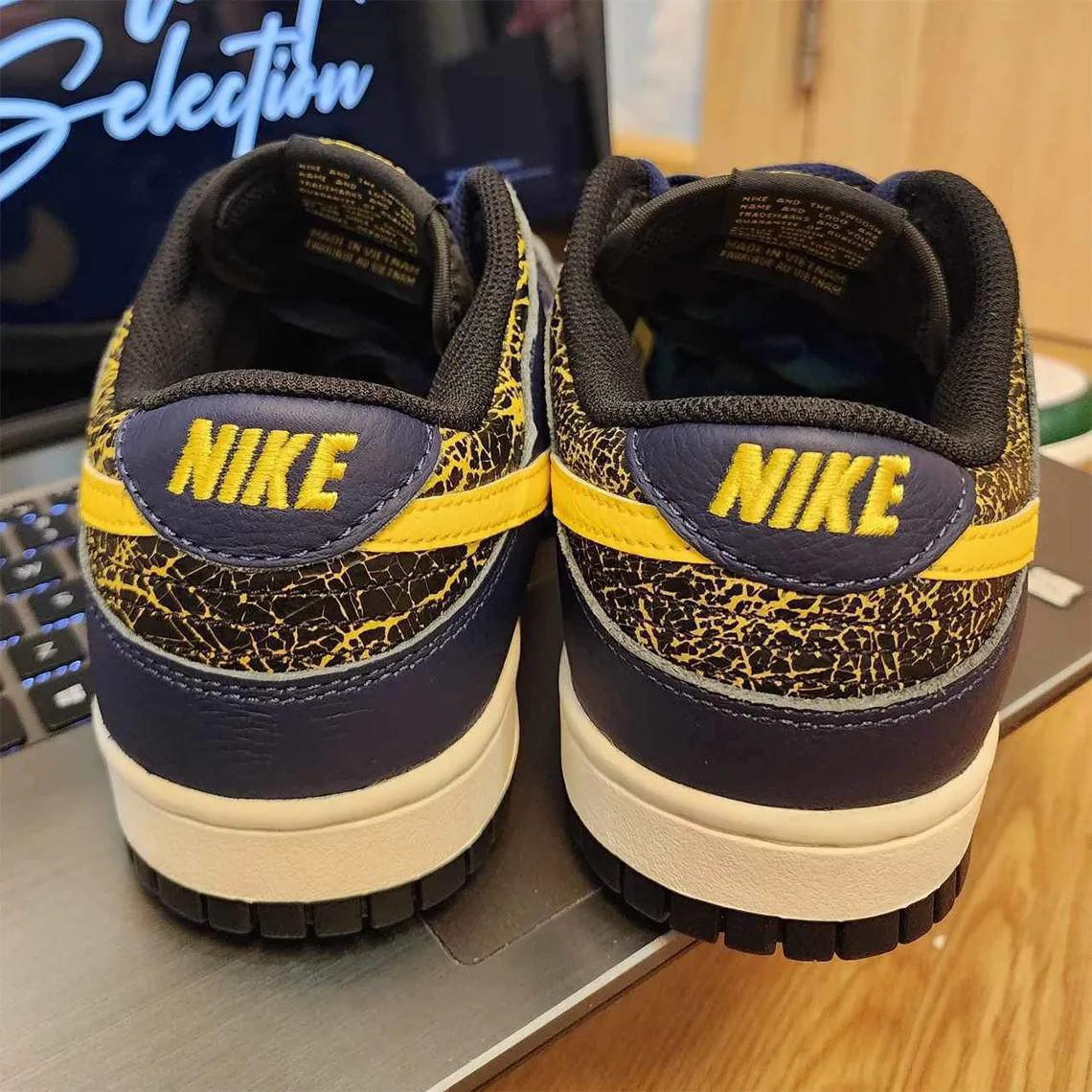 Nike va encore plus loin dans le traitement vintage avec des Dunks en cuir craquelé Nike va encore plus loin dans le traitement vintage avec des Dunks en cuir craquelé