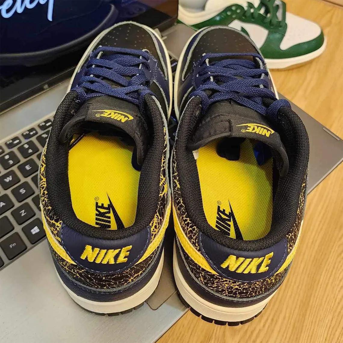 Nike va encore plus loin dans le traitement vintage avec des Dunks en cuir craquelé Nike va encore plus loin dans le traitement vintage avec des Dunks en cuir craquelé