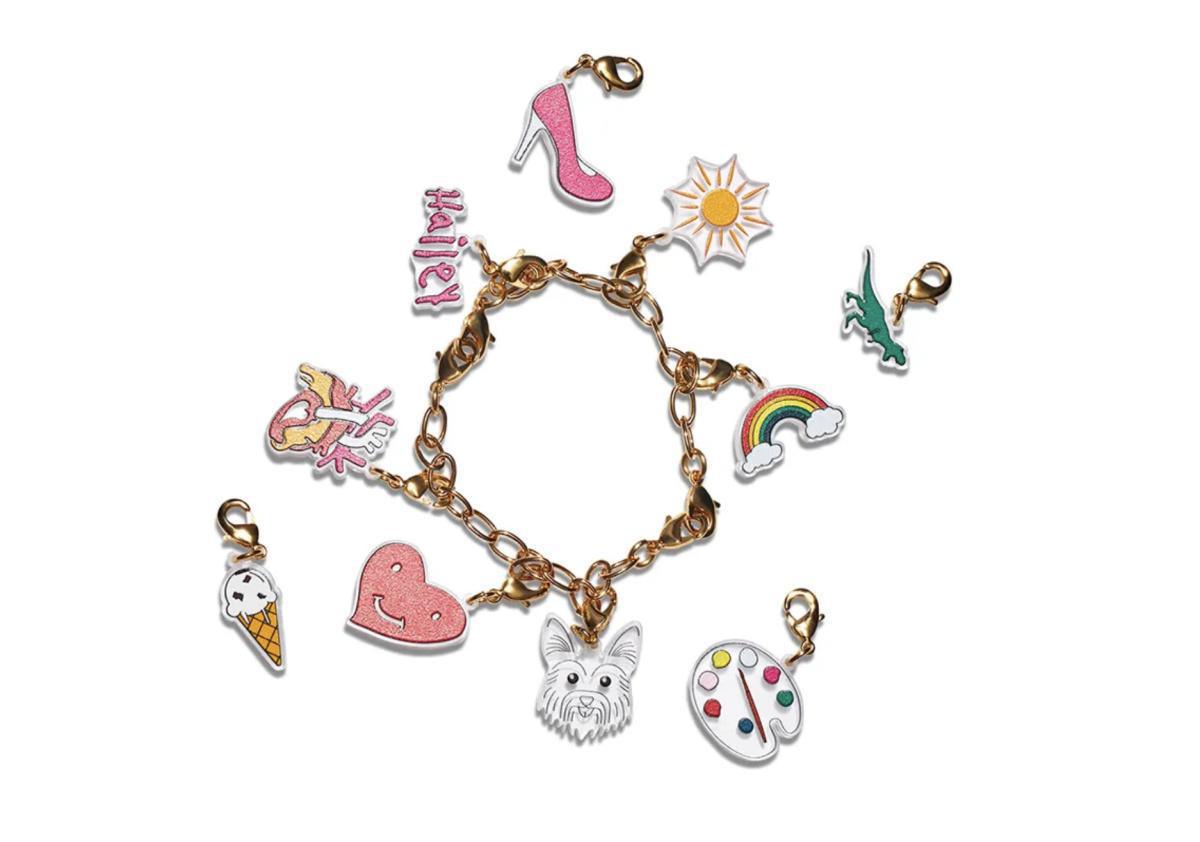 Nike Doernbecher Freestyle XIX 2023 Nike Doernbecher Freestyle XIX 2023