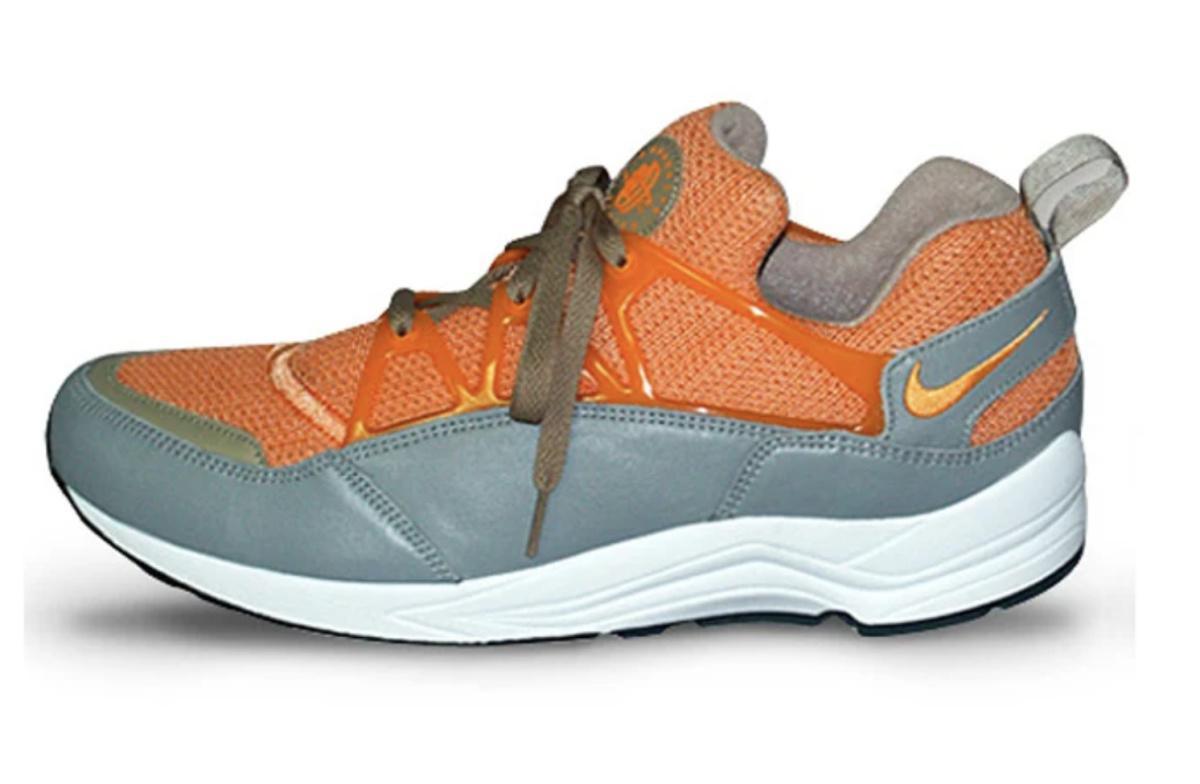 L'HISTOIRE COMPLÈTE DES COLLABORATIONS STUSSY X NIKE L'HISTOIRE COMPLÈTE DES COLLABORATIONS STUSSY X NIKE