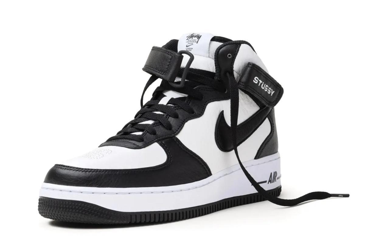 L'HISTOIRE COMPLÈTE DES COLLABORATIONS STUSSY X NIKE L'HISTOIRE COMPLÈTE DES COLLABORATIONS STUSSY X NIKE