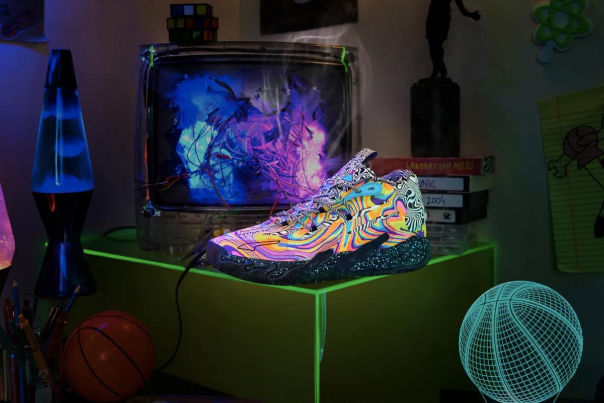 Le Dexter's Laboratory x PUMA MB.03 sortira le 22 décembre Le Dexter's Laboratory x PUMA MB.03 sortira le 22 décembre